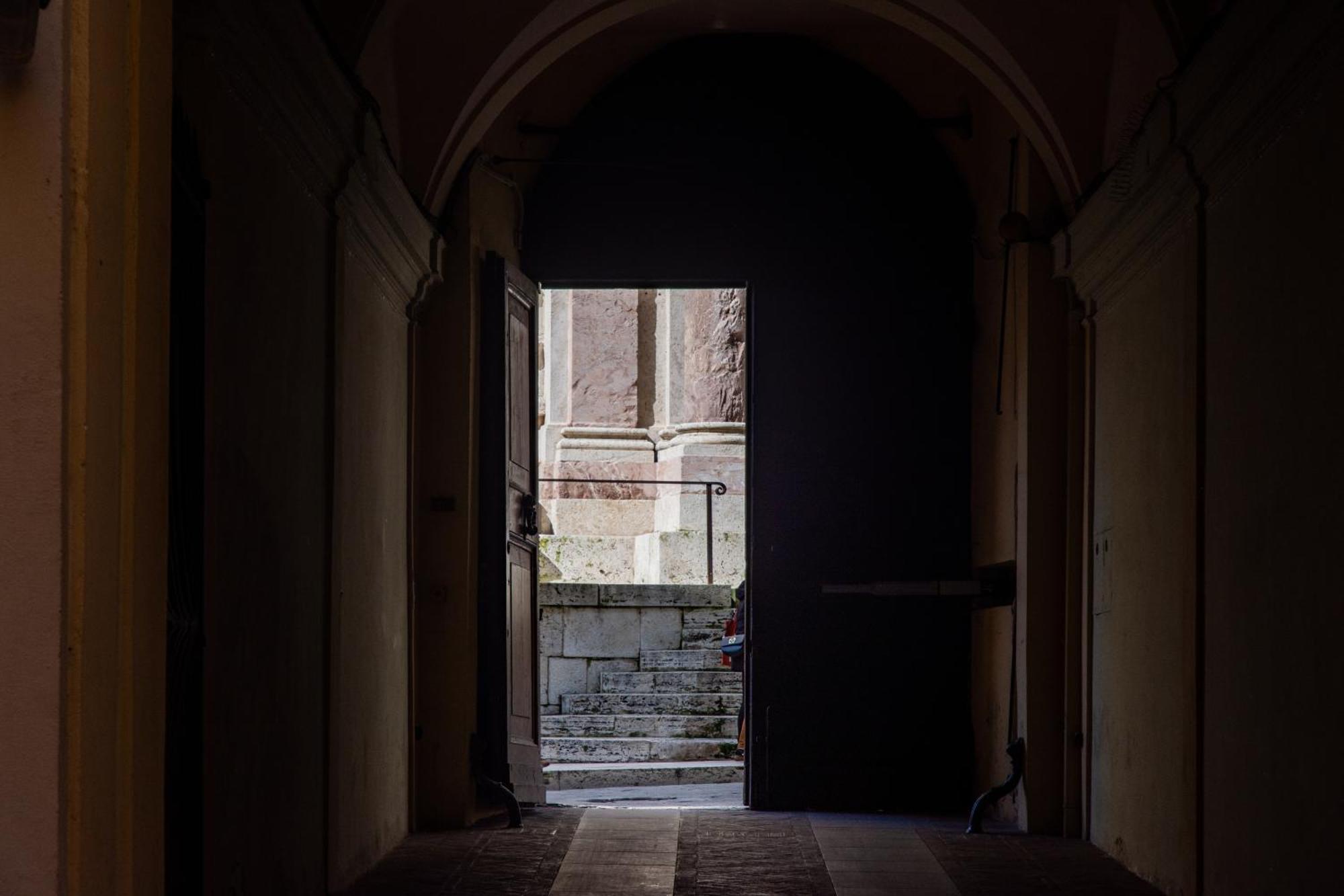 Maggiore Suite - Piazza IV Novembre เปรูจา ภายนอก รูปภาพ
