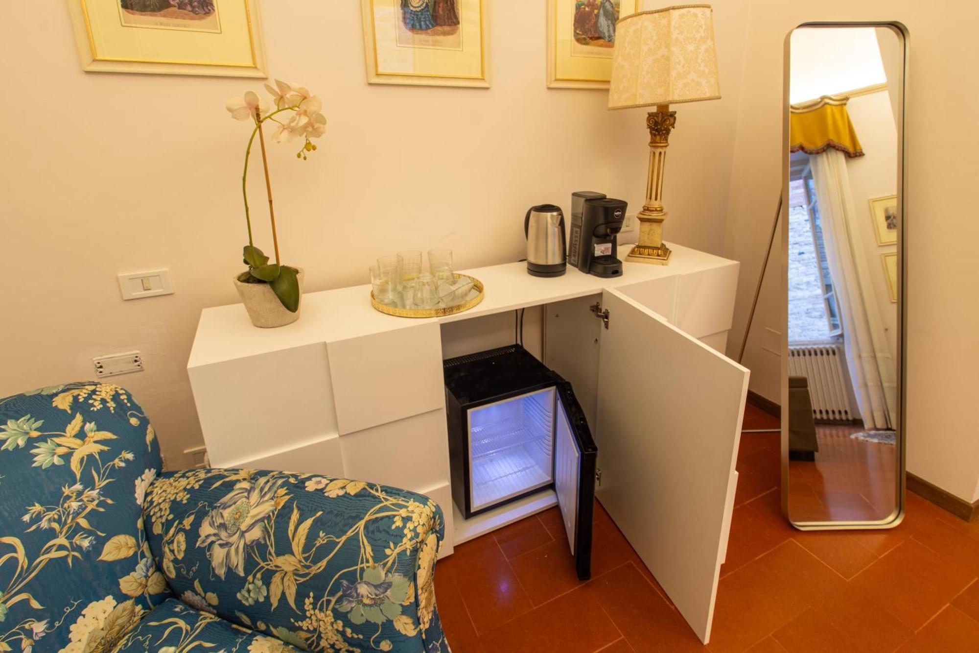 Maggiore Suite - Piazza IV Novembre เปรูจา ภายนอก รูปภาพ